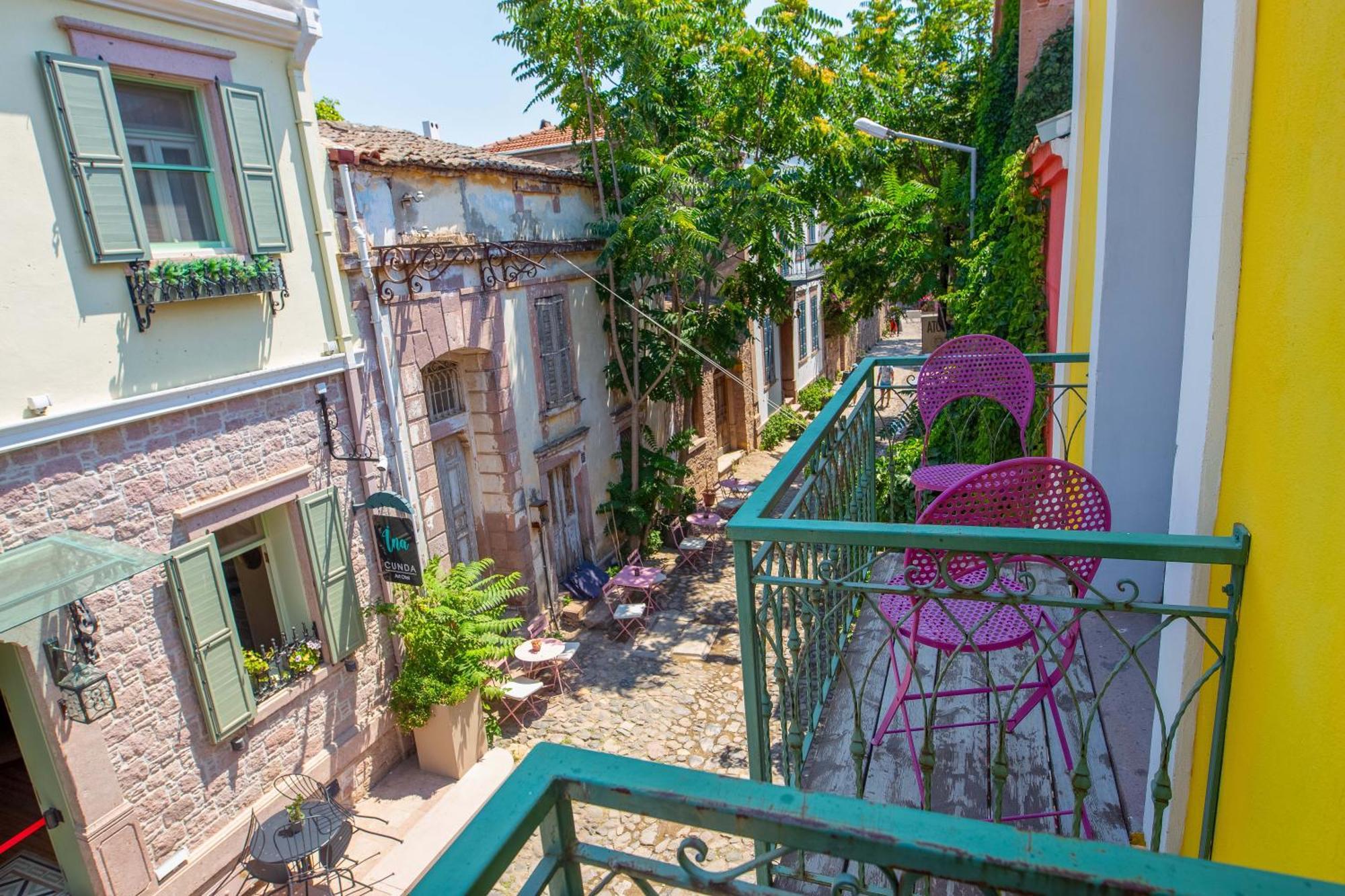 Cunda Mor Limon Otel Ayvalı エクステリア 写真